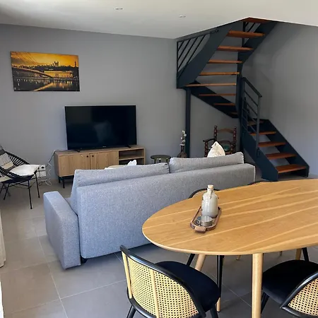 Maison Neuve Appartamento Bressolles (Ain)